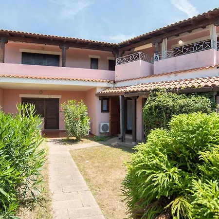 Casa Vacanza Li Menduli San Teodoro San Teodoro  Exterior photo